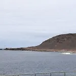 Enjoy Canteras شقة