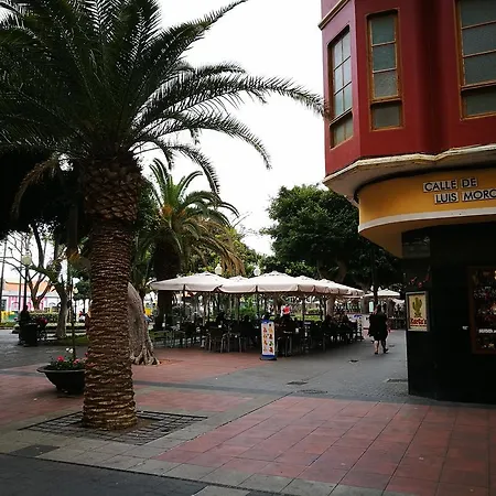 Enjoy Canteras アパート